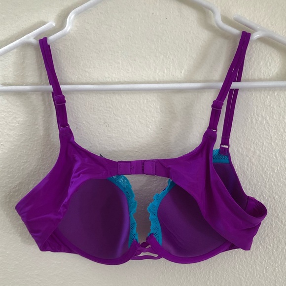 Victoria’s Secret Demi bra - Picture 2 of 3